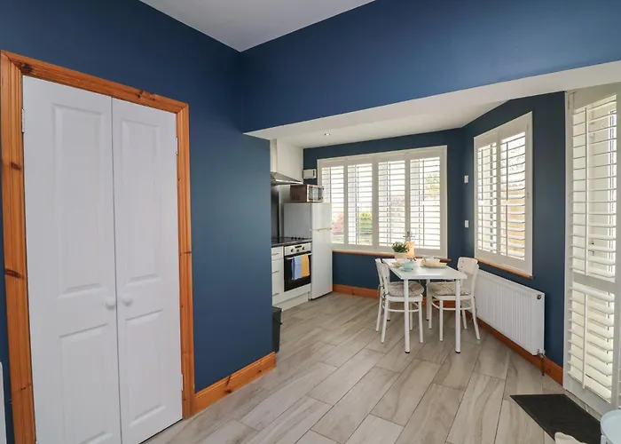 To The Beach! 度假居