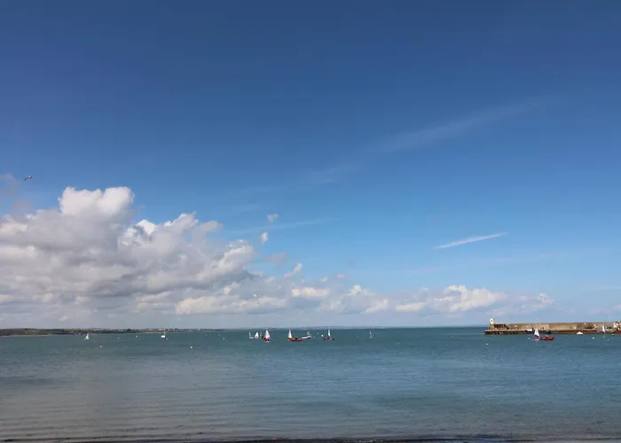 To The Beach! 度假居